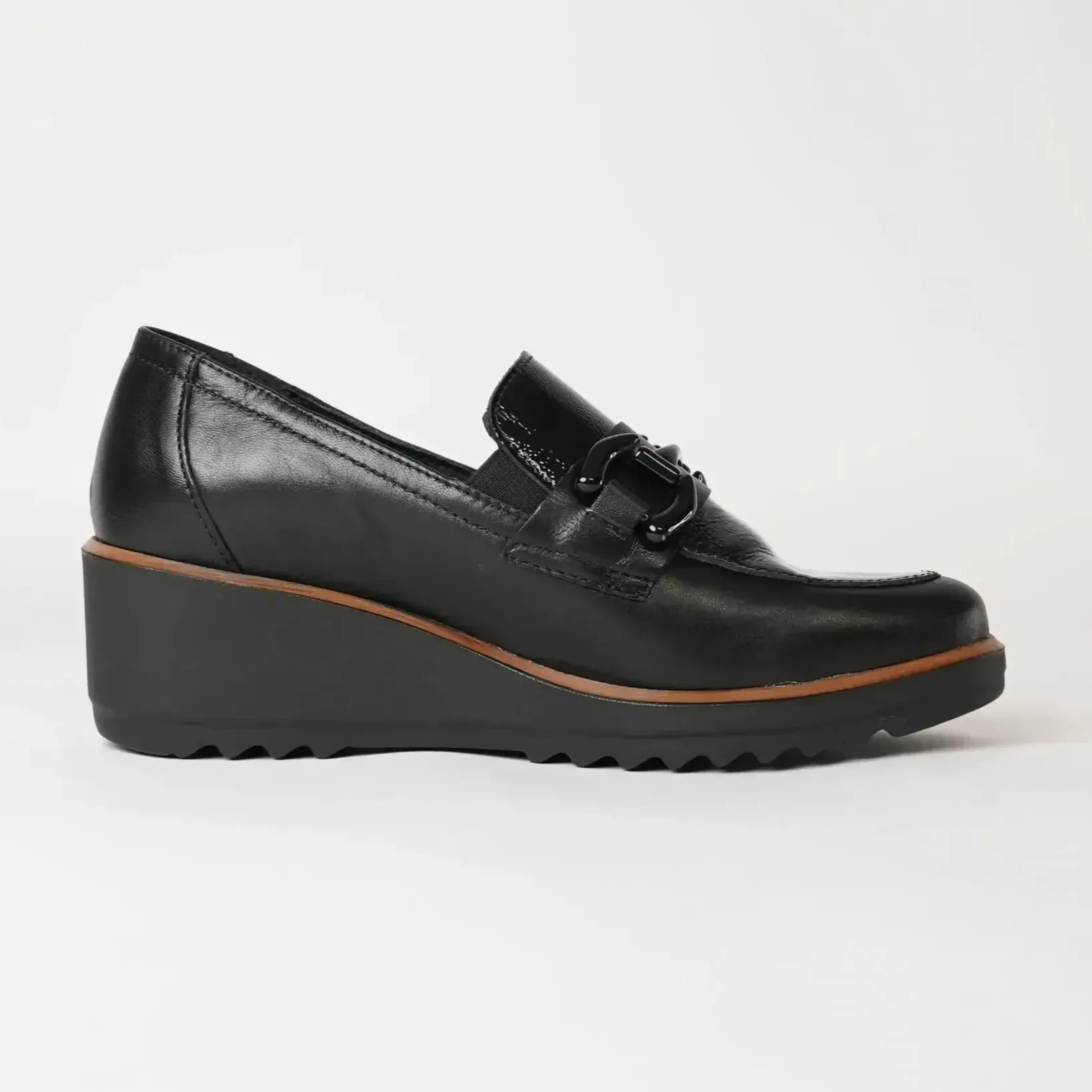 4667 Black Leather/ Black Patent Loafers