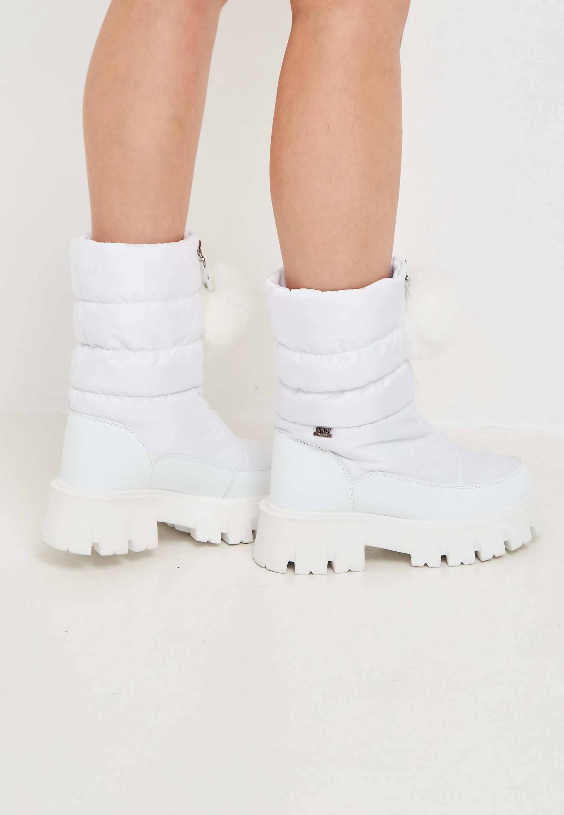 Fur-Trimmed Winter Boots - White