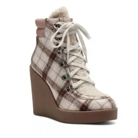 Jessica Simpson Women's Maelyn Wedge Ankle Boots